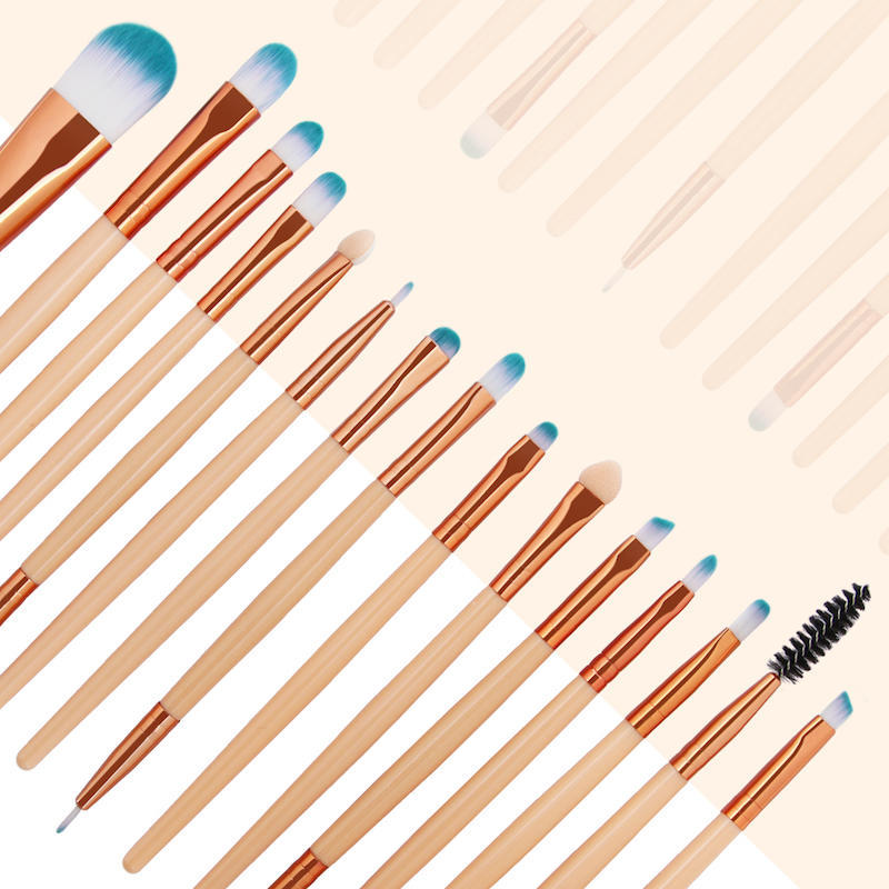 Set of 15 Professional Synthetic Makeup Brushes