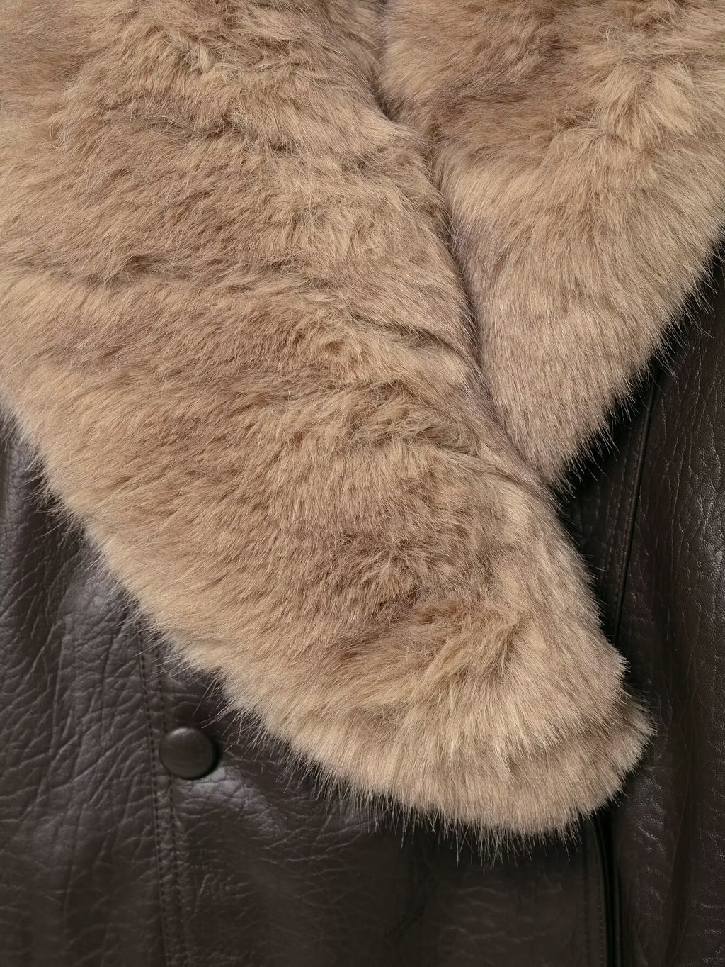 Women's Stylish And Elegant Faux Fur-Decorated Leather Jacket